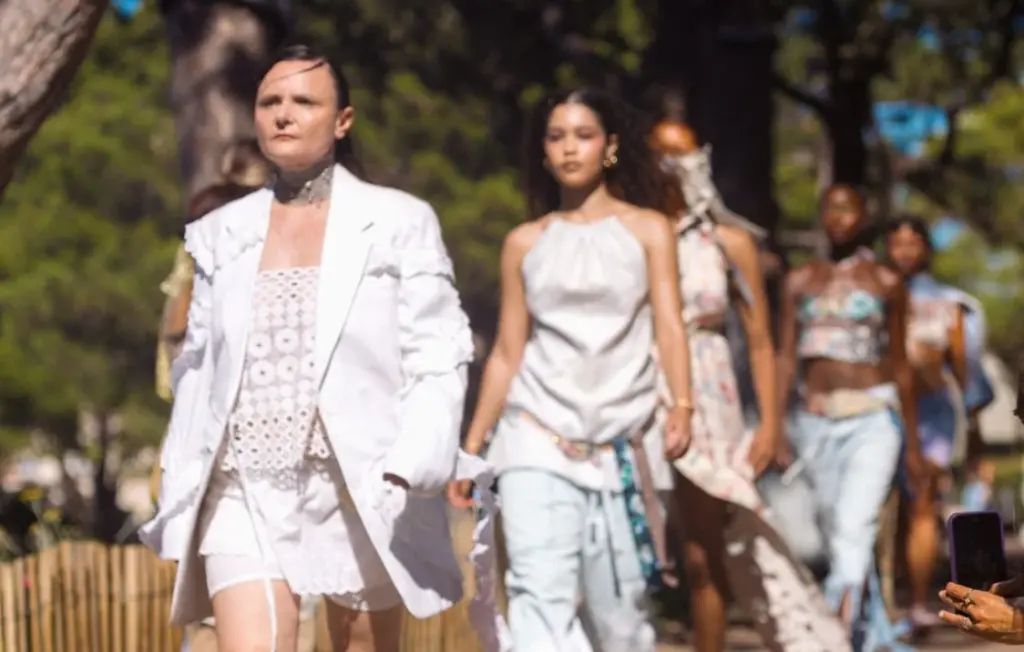 Marseille : Les coulisses de la Slow Fashion Week illustrent une mode responsable.