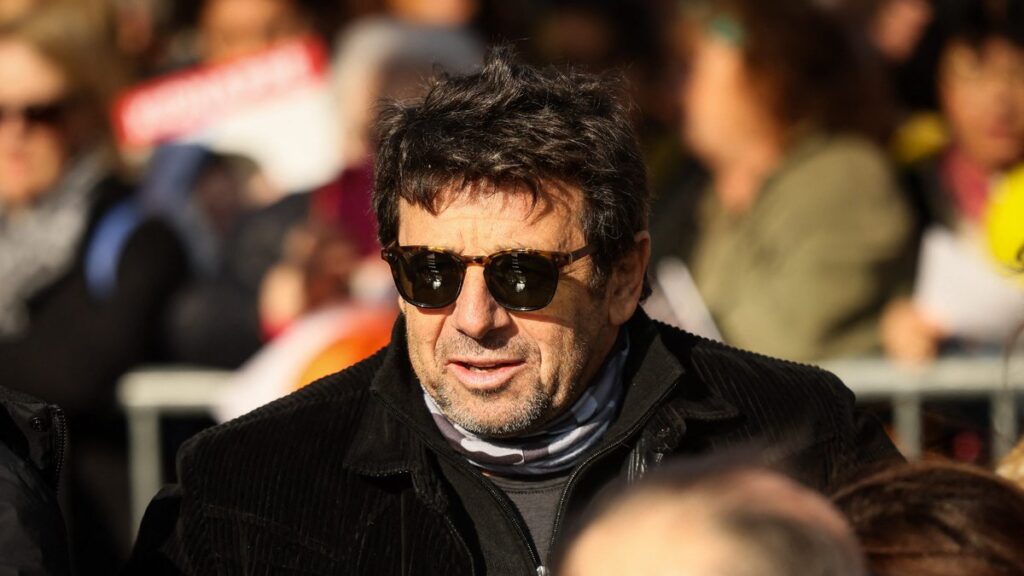 Patrick Bruel mis en examen pour viols et agressions sexuelles, décision judiciaire attendue.