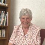 Élise, 88 ans, célèbre 25 ans de fidélité aux thermes de Bagnères-de-Bigorre.