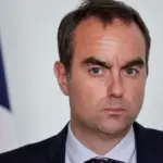 Sébastien Lecornu met en garde contre le mercenariat numérique et les ingérences étrangères aux élections 2027.