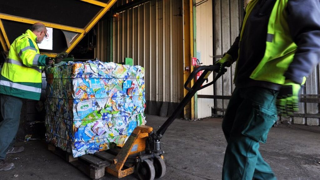 Le Lot trie 102 kilos de déchets par habitant, modèle pour la gestion des recyclables