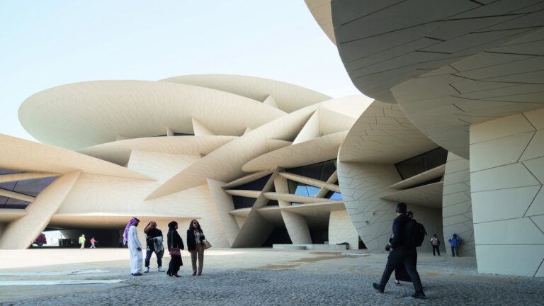 Visiter le Qatar : un aperçu des atouts culturels et économiques du pays.