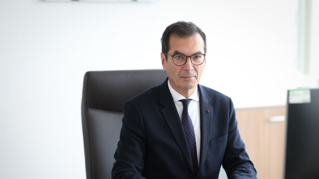 15 millions de travailleurs français formés à l’IA, déclare le ministre du Travail Jean-Pierre Farandou.