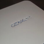 Test du Geekom A9 Max : un mini-PC puissant mais générant un bruit élevé.