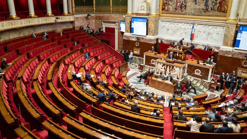 Assurance-chômage : le Parlement réduit la durée d’indemnisation après rupture conventionnelle.