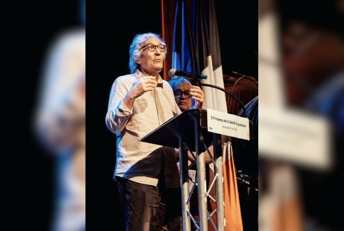 Boualem Sansal, écrivain algérien, critique les tensions culturelles en Europe.