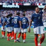 Mbappé établit un nouveau record, analyse Valère Germain sur ses performances.