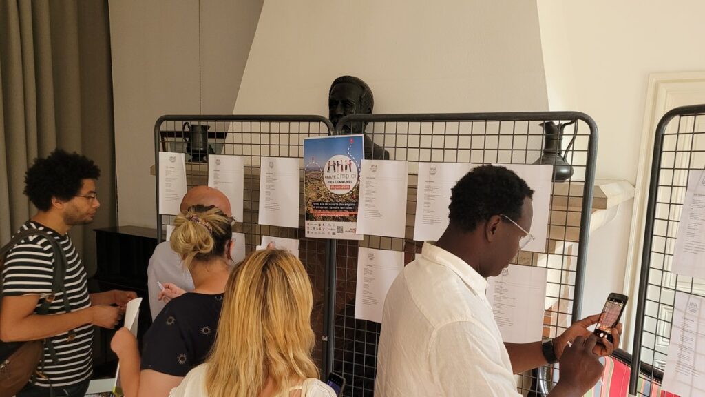 Rallye de l’emploi à Saint-Jean : rencontre entre entreprises et chercheurs d’emploi