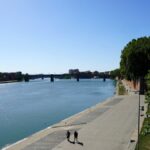 Canicule : Météo France annonce 10 départements en vigilance orange pour orages et 42°C.