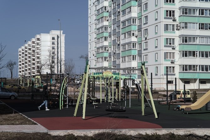 Marioupol : la réalité souterraine d’une paix illusoire sous le contrôle russe