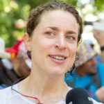 Marlen Reusser analyse sa performance au Tour de Suisse féminin avec des poids lourds.