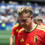 Belgique et Iran font match nul, les Diables rouges en danger après un carton rouge.