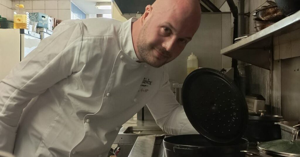Pierre Pointet en lice pour le titre de champion du monde de poulet de Bresse à la crème