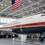 Air Force One : Donald Trump satisfait du Boeing 747 offert par le Qatar, un luxe inédit.