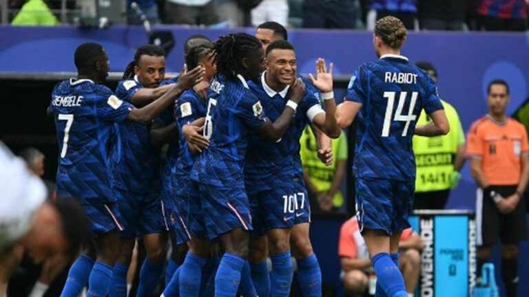 Coupe du monde : Mbappé ouvre le score pour la France contre l’Irak avec une frappe enroulée.