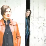 Claudia Solal et Benoît Delbecq explorent le minimalisme poétique en concert à Paris.