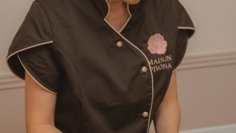 Pauline Pagès ouvre un institut de soins du visage à Villefranche-de-Rouergue.