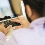 Un Montpelliérain de 19 ans crée « Get Your Job », une plateforme IA pour trouver des stages.