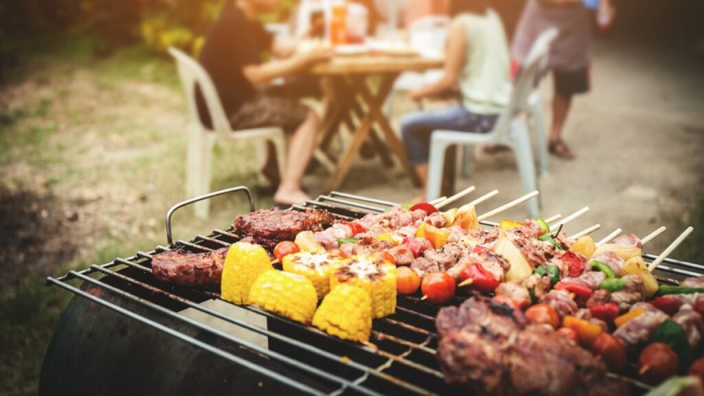 Canicule : 4 habitudes alimentaires à éviter pour préserver sa santé en été