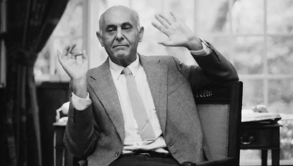 Georg Solti dirige l’Orchestre symphonique de Chicago entre 1975 et 1988.