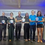 Banque Populaire Occitane : quatre associations gersoises reçoivent des triporteurs et du matériel de ping-pong handisport.