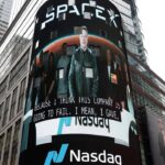 Elon Musk présente des solutions financières innovantes pour le secteur spatial.