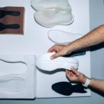 Visite des laboratoires de On à Zurich confirme l&rsquo;efficacité de la croix suisse dans le secteur sportif.