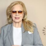 Sylvie Vartan annonce ses prochaines tournées sur la Côte d&rsquo;Azur pour l&rsquo;été.