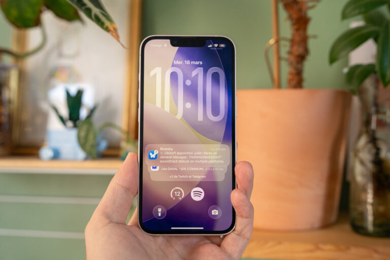 Apple envisage des iPhones avec 9 Go de RAM pour réduire les prix.