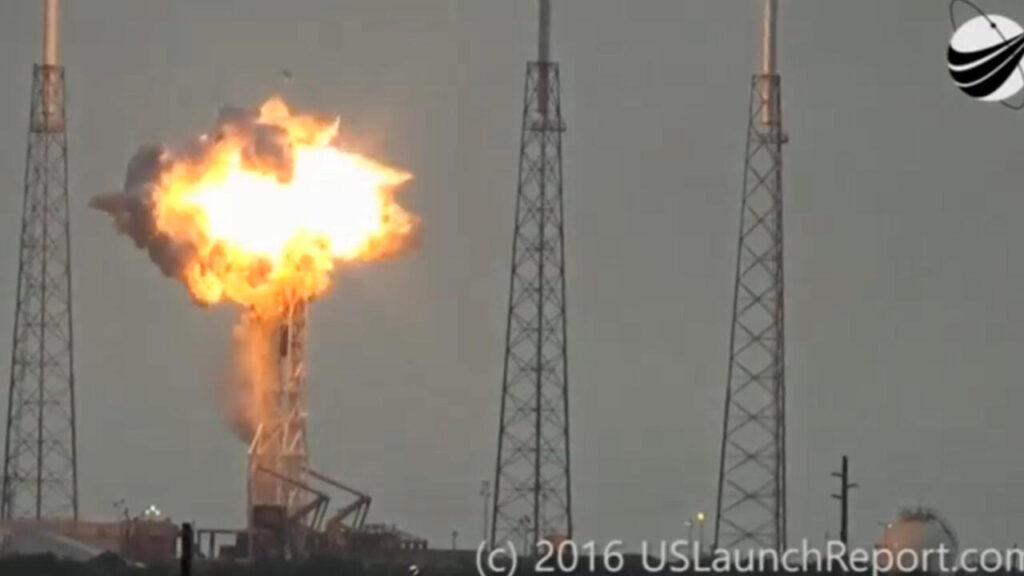 SpaceX : de la menace de faillite à un acteur majeur du spatial et de l’IA.