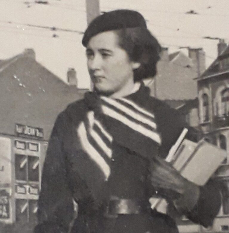 Lucienne Raepsaet, résistante belge, racontée dans un livre par sa fille.