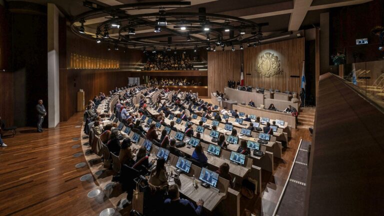 Subventions et finances en débat au conseil municipal sur l’habitat en période de canicule