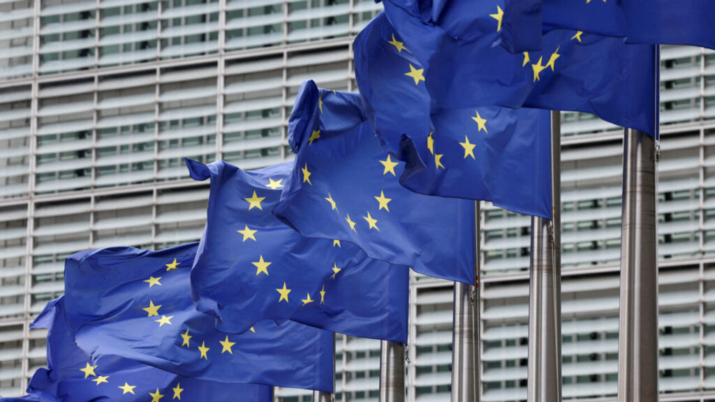 L’UE et quatre pays d’Afrique australe signent un accord de partenariat économique renforcé.
