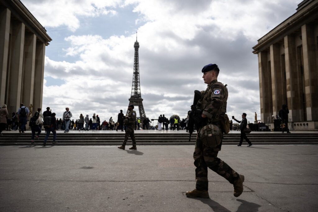 Le nouvel état d’alerte de sécurité nationale pourrait retarder l’élection présidentielle.