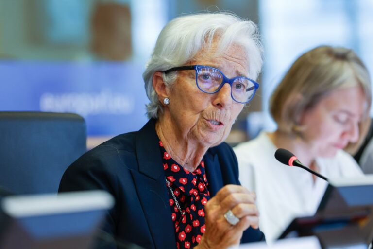Lagarde : La guerre en Iran crée un choc, mais son effet devrait être temporaire.