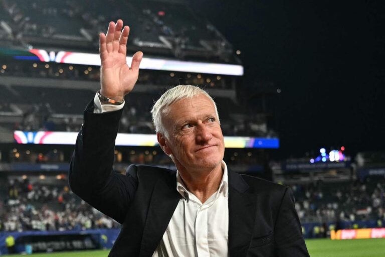 Coupe du monde 2026 : Didier Deschamps rentre en France après un deuil personnel.