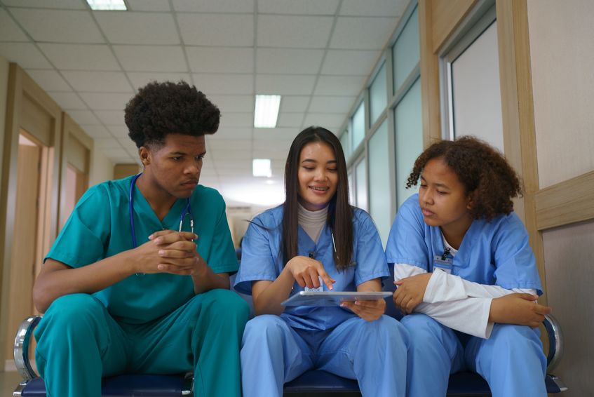 Expérimentations en sciences infirmières : un dispositif essentiel pour la formation universitaire