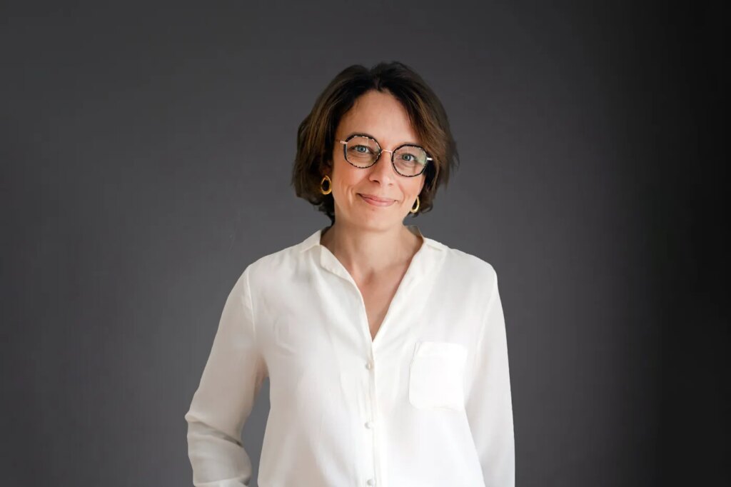L’IA améliore la qualité des cours, sans transformer le métier d’enseignant.