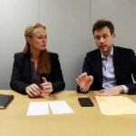 Exception au secret de la confession : débat sur la protection des mineurs face aux violences.