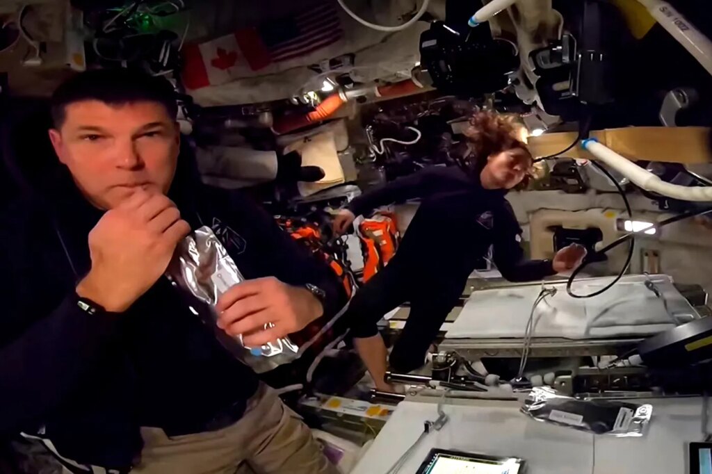 Problèmes de toilettes pour Artémis 2 : gestion des déchets par les astronautes de la NASA.