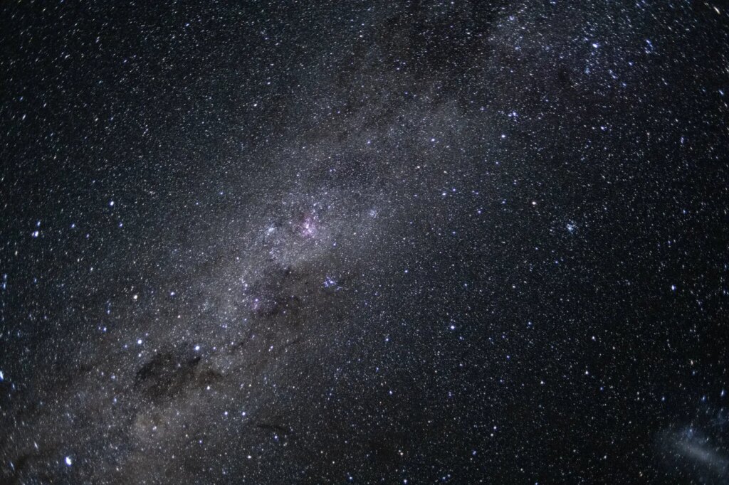 Mission Artémis 2 : Un appel à reconsidérer le vol habité dans l’exploration spatiale.