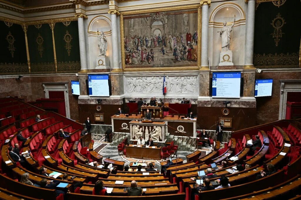Loi de simplification : le vote des députés entraîne la suppression des zones à faibles émissions