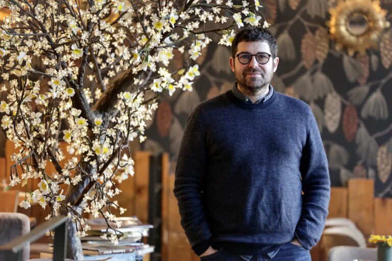 Mathieu Persan illustre la dépression des adolescents à travers une série de photographies.