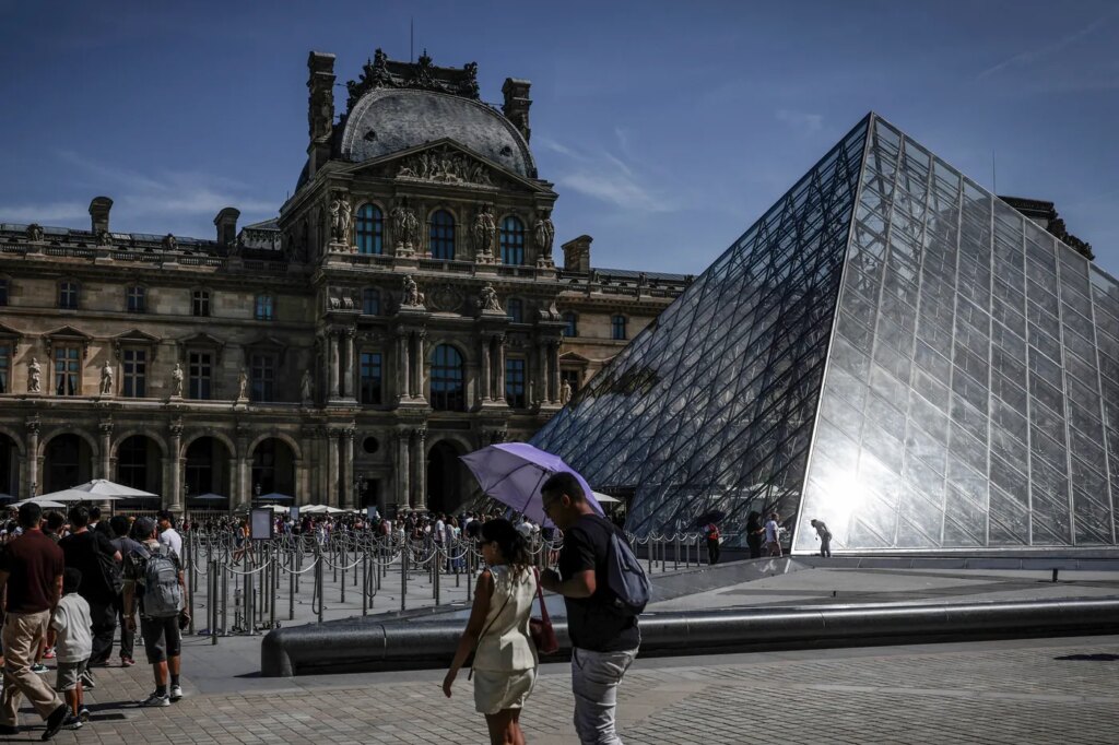 Prévisions de canicules répétées en Europe, alertes émises par les météorologues.