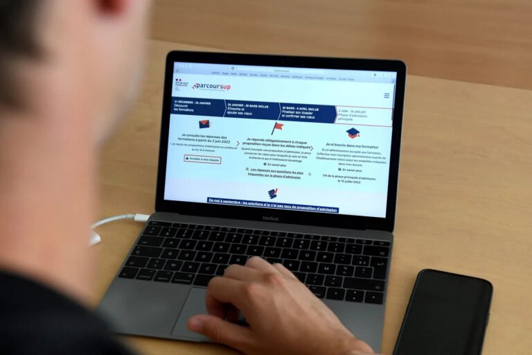 Résultats Parcoursup : calendrier des réponses et dates limites d’inscription détaillés