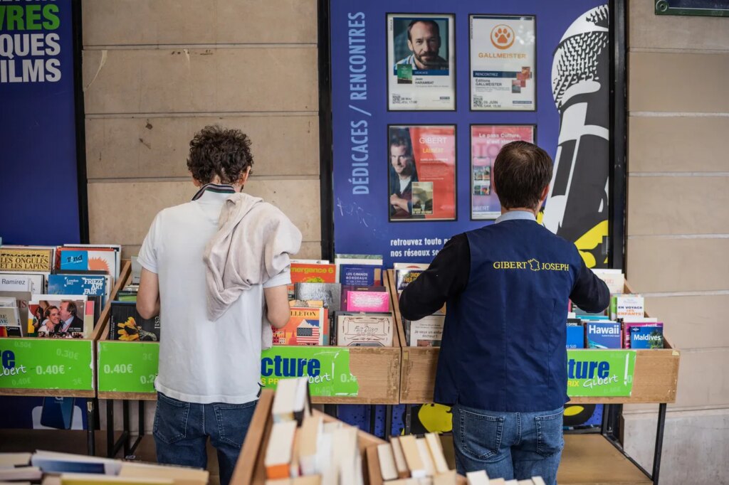 Librairies en difficulté : une baisse de fréquentation met en péril leur avenir.