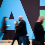 Intelligence artificielle : les experts appellent à une approche équilibrée face aux avancées technologiques.