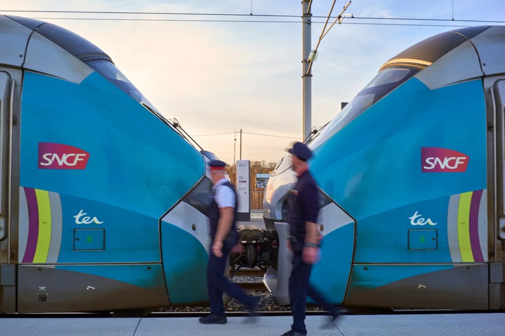 Grève à la SNCF : tensions parmi les cheminots face à l’ouverture à la concurrence.