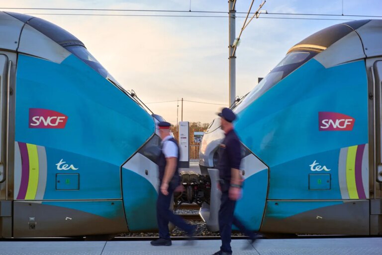 Grève à la SNCF : tensions parmi les cheminots face à l’ouverture à la concurrence.