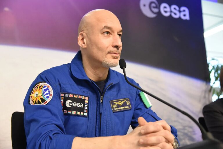 Luca Parmitano, astronaute italien, sera le premier Européen en mission Artémis.